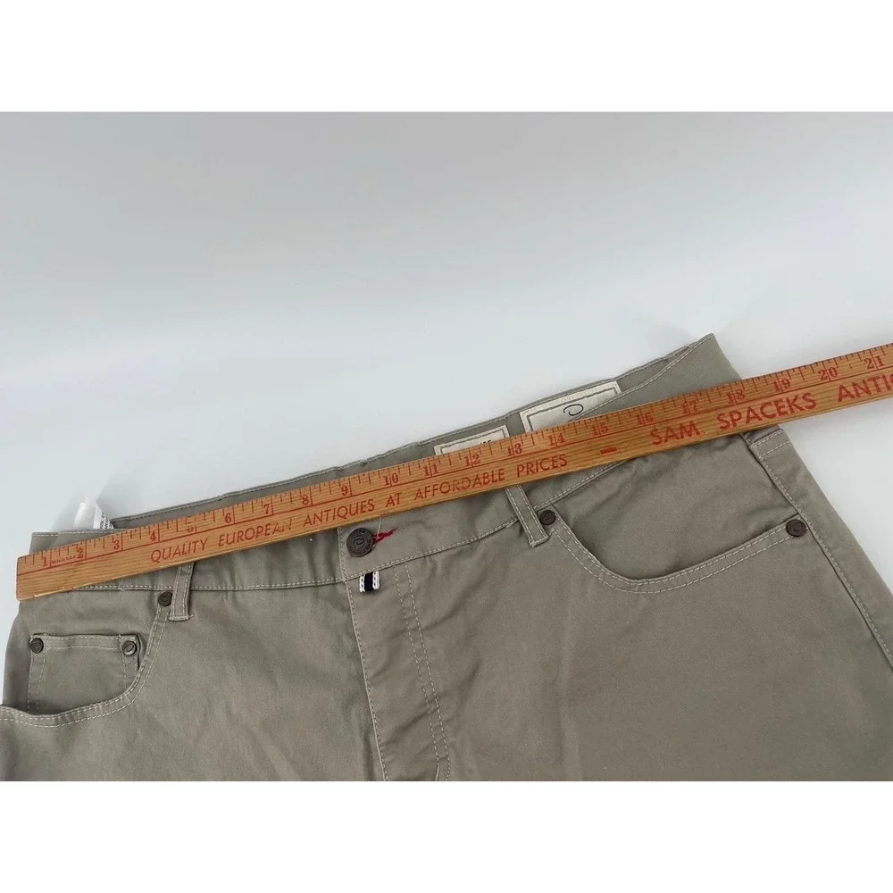 Oscar de la Renta pre owned